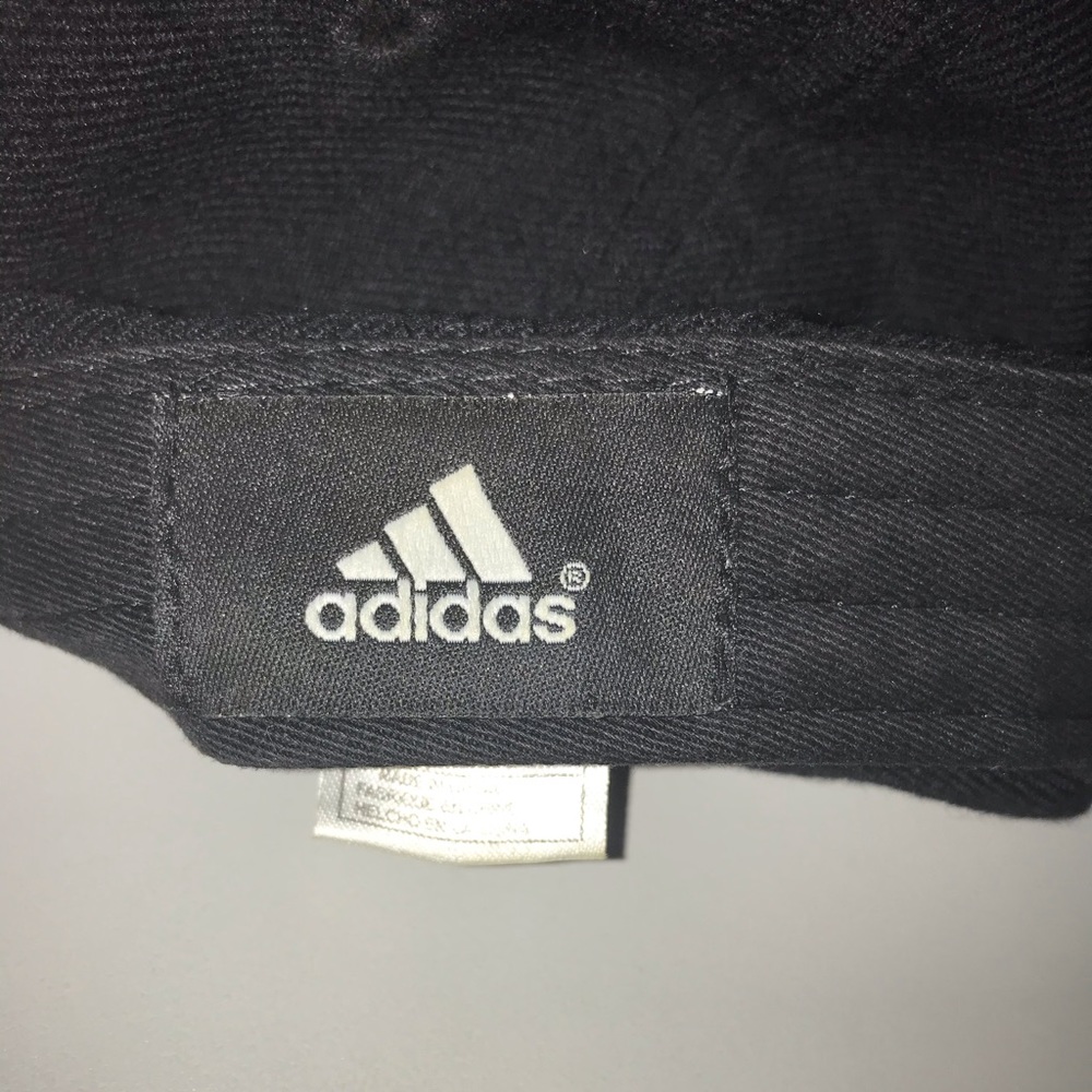 Bulls hat - Picture 2 of 4
